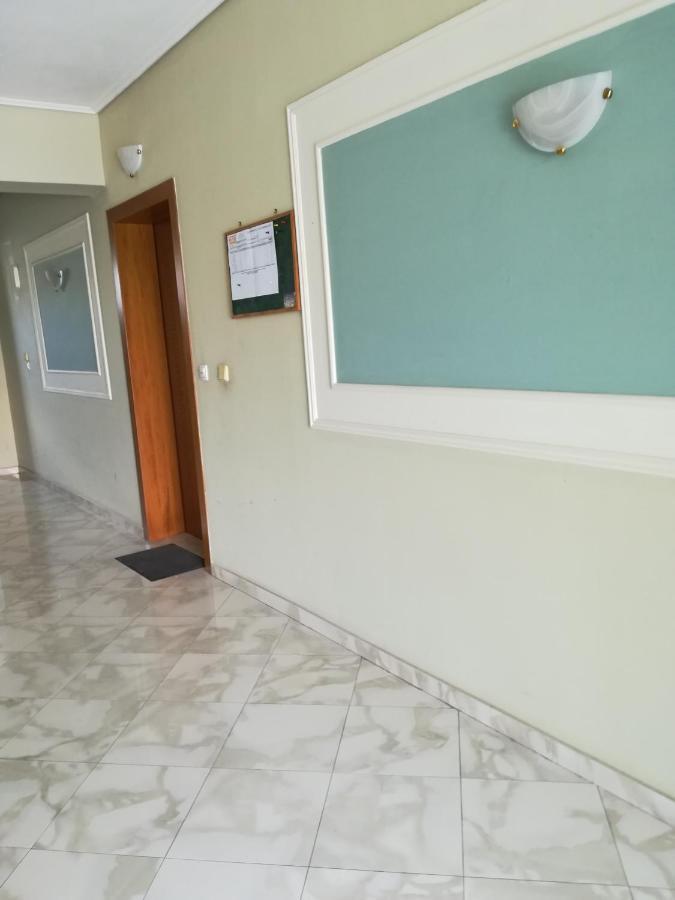 Apartment Ey Zhn Néa Khilí 外观 照片