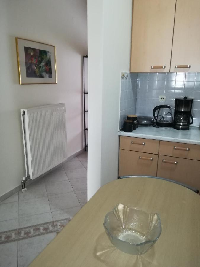 Apartment Ey Zhn Néa Khilí 外观 照片